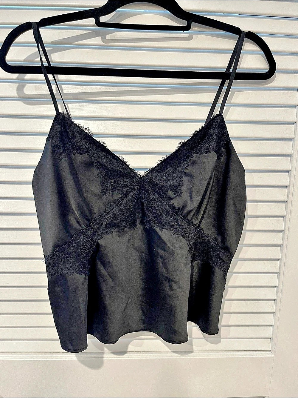 Set of 2 Abercrombie & Fitch Lace and Satin Sleep Cami Size Medium